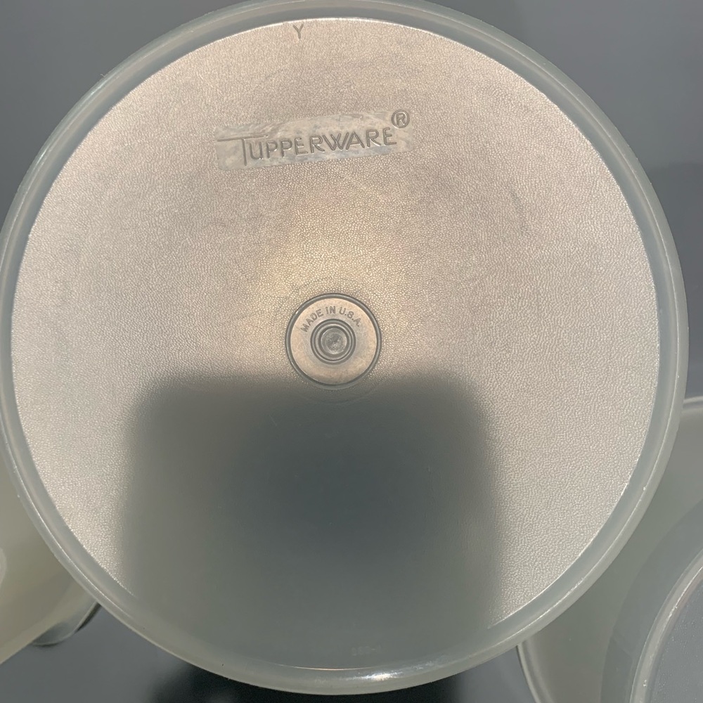Vintage Tupperware Lot - Picture 6 of 8